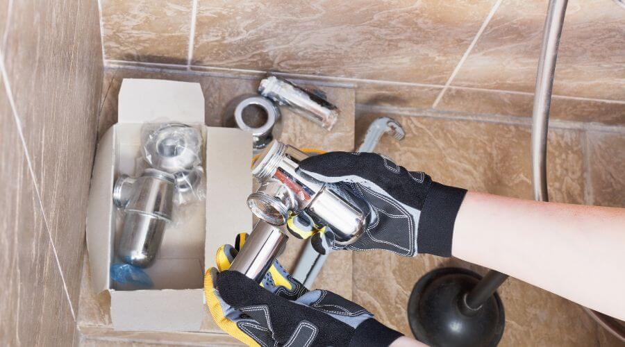 Expert Emergency Roof Repairs services in Farragut, IA